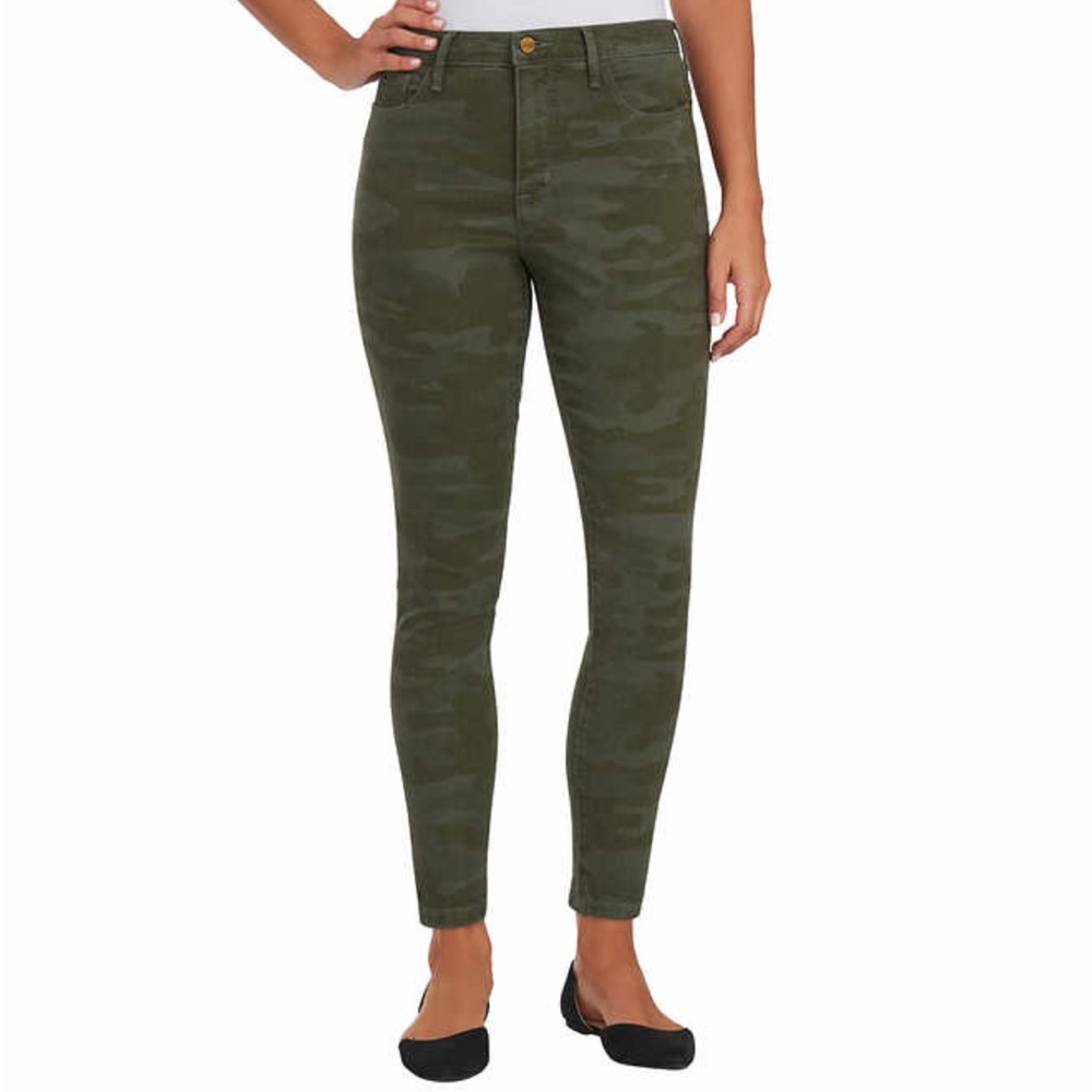 High Rise Skinny Jeans - Camo